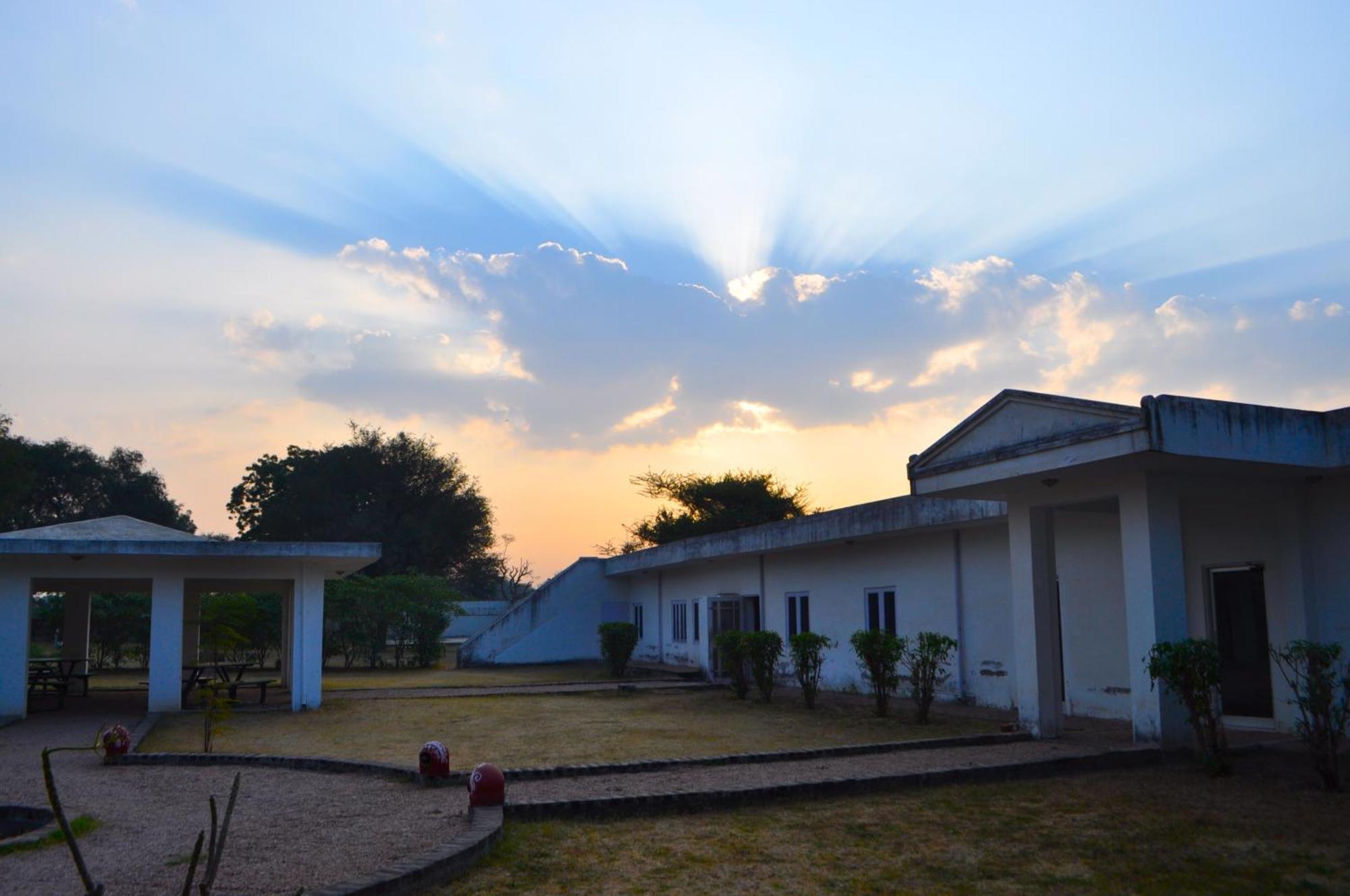 Hotel Savista Retreat Dźajpur Zewnętrze zdjęcie